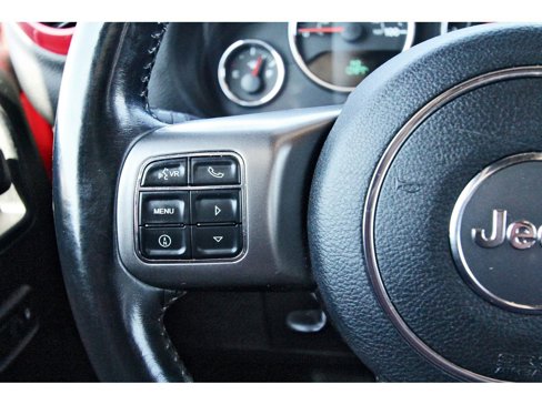Used 2018 Jeep Wrangler Unlimited Sahara image 19