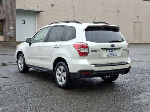 Used 2014 Subaru Forester 2.5i Limited image 8