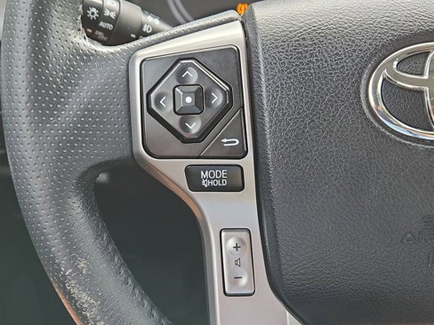 Used 2015 Toyota 4Runner Limited image 21
