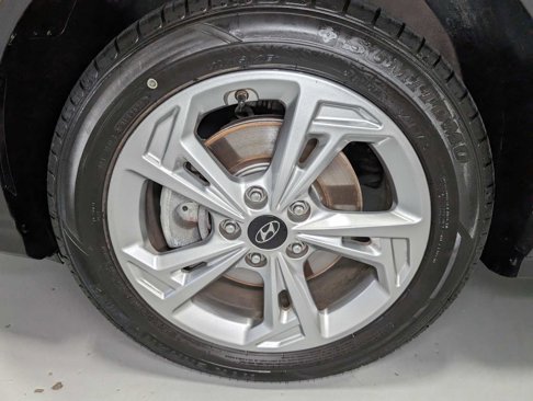 Used 2022 Hyundai Kona SEL image 3