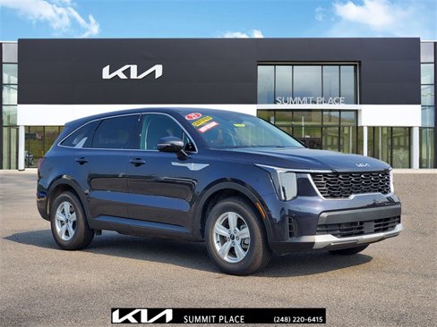 Certified 2025 Kia Sorento LX image 1