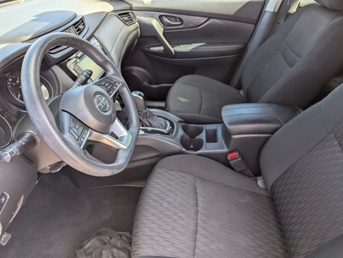 Used 2020 Nissan Rogue S image 20