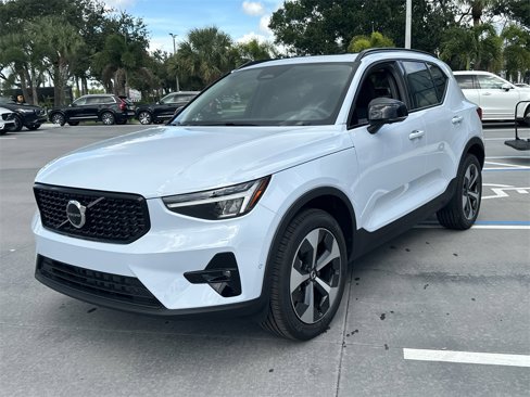 New 2026 Volvo XC40 B4 Plus w/ Protection Package Premier image 2