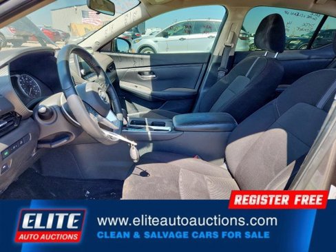 Used 2022 Nissan Sentra SV image 13