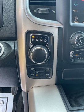 Used 2015 RAM 1500 Big Horn image 38