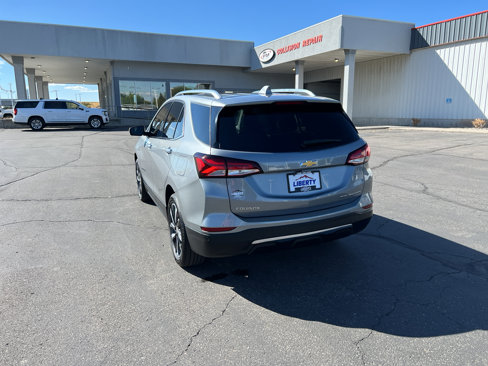 Used 2023 Chevrolet Equinox Premier image 3