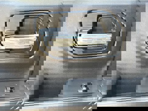Certified 2022 Chevrolet Silverado 1500 Custom image 29