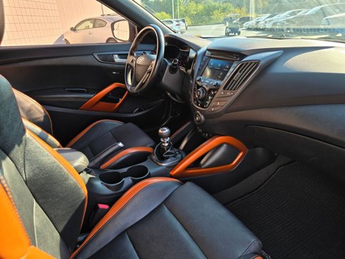 Used 2016 Hyundai Veloster Turbo image 43