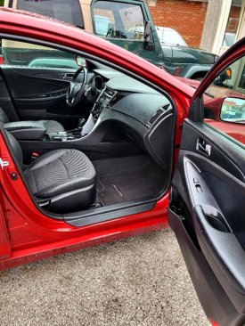 Used 2012 Hyundai Sonata SE image 9