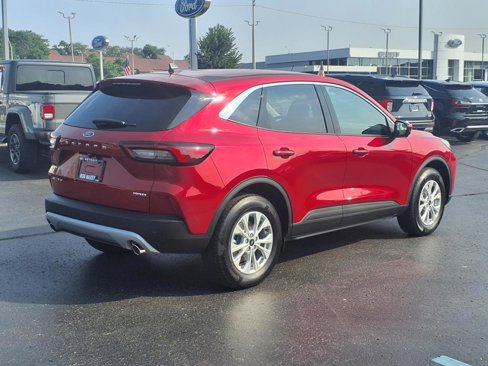 Certified 2023 Ford Escape Active w/ Tech Pack #2 image 4