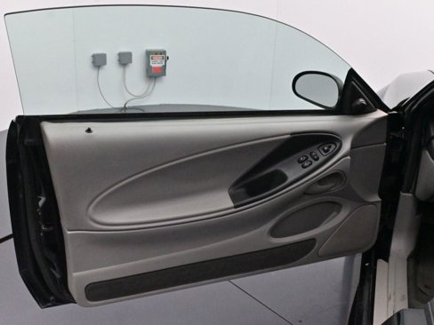 Used 2003 Ford Mustang GT image 10