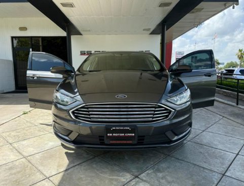 Used 2018 Ford Fusion SE image 6