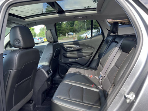 Used 2019 GMC Terrain SLT w/ Preferred Package image 21