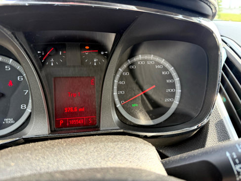 Used 2010 GMC Terrain SLE image 29