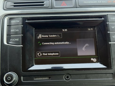 Used 2016 Volkswagen Tiguan S image 34