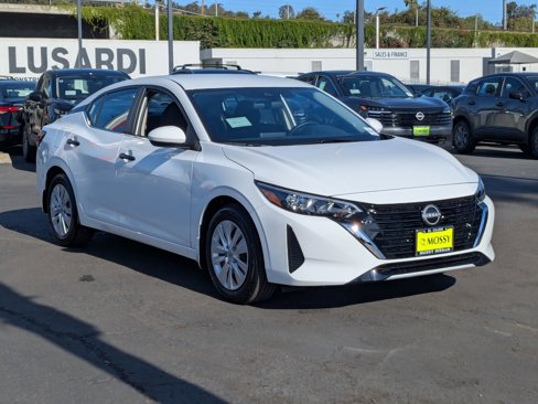 New 2025 Nissan Sentra S image 3