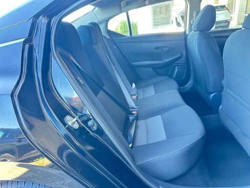 Used 2024 Nissan Sentra SV image 39