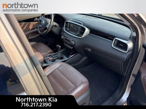 Certified 2019 Kia Sorento SX w/ SX Touring Package image 7