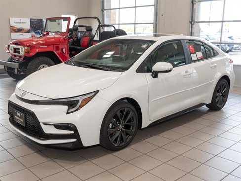 New 2025 Toyota Corolla SE image 4