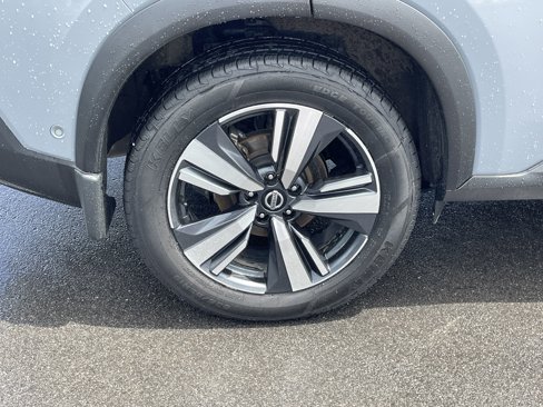 Used 2021 Nissan Rogue Platinum image 12
