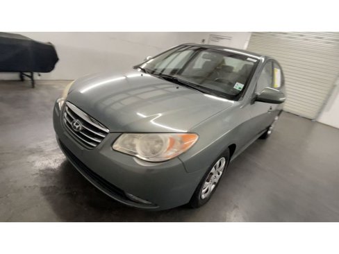 Used 2010 Hyundai Elantra GLS image 4