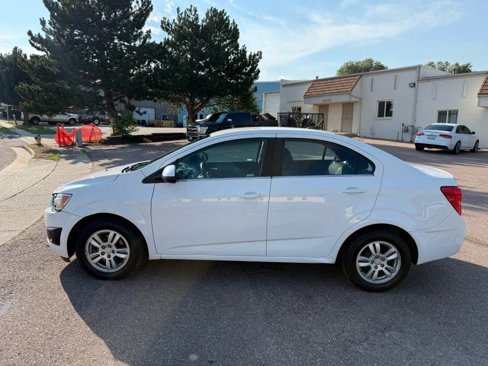 Used 2014 Chevrolet Sonic LT image 4