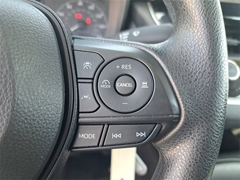Used 2023 Toyota Corolla LE image 23