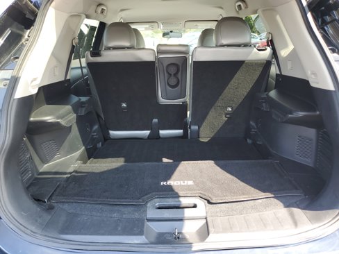 Used 2016 Nissan Rogue SV w/ SV Premium Package image 6