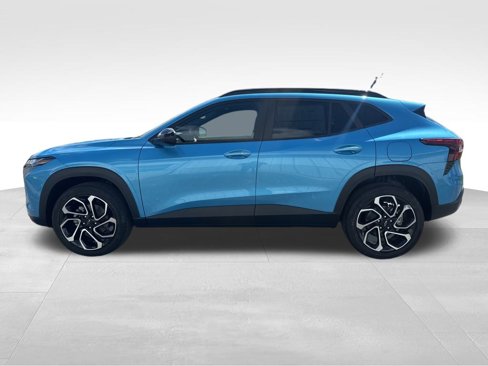 New 2025 Chevrolet Trax RS w/ Sunroof Package image 4