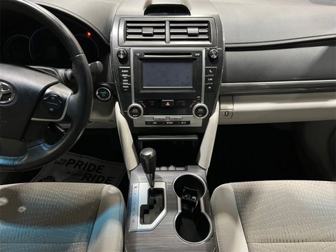 Used 2014 Toyota Camry XLE image 36