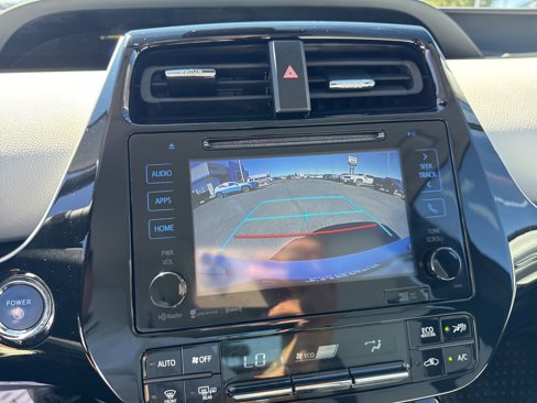 Used 2017 Toyota Prius Four image 21