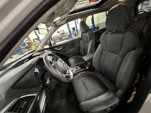 Used 2019 Subaru Forester Premium w/ All-Weather Package image 15
