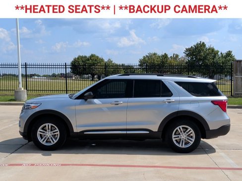 Used 2023 Ford Explorer XLT w/ Equipment Group 202A image 5