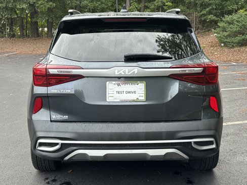 Used 2022 Kia Seltos SX w/ Sunroof Package image 7