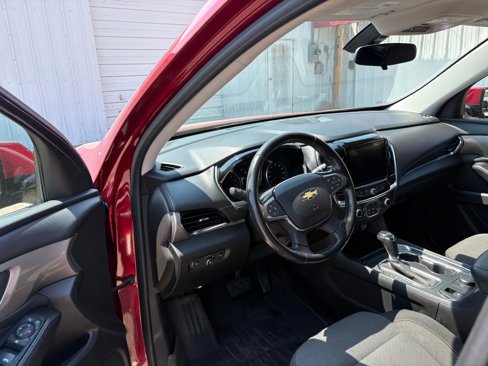 Used 2019 Chevrolet Traverse LT w/ LPO, Cargo Package image 24