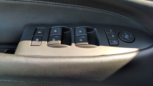 Used 2017 Cadillac Escalade Luxury image 13