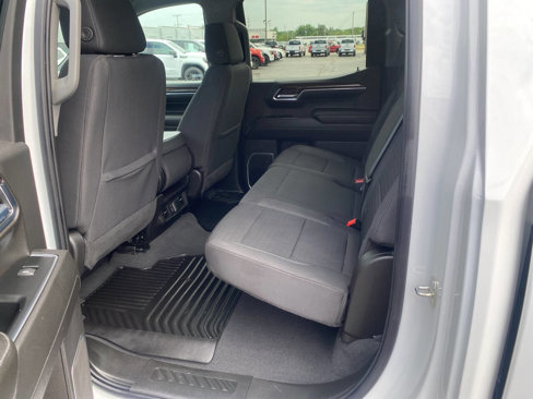 Used 2023 GMC Sierra 1500 SLE image 21