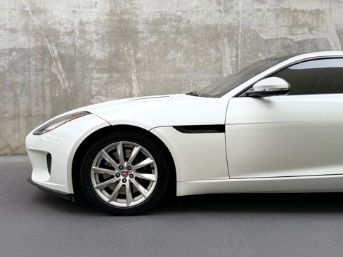 Used 2018 Jaguar F-TYPE Coupe image 7
