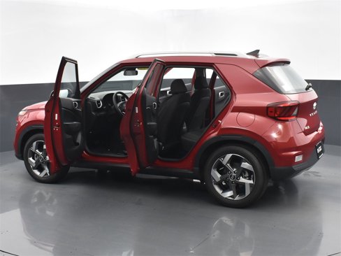 Certified 2022 Hyundai Venue SEL w/ Cargo Package image 31