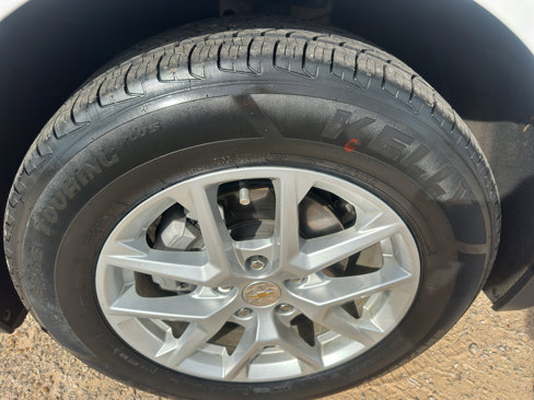 Used 2024 Chevrolet Equinox LT image 24