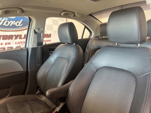 Used 2015 Chevrolet Sonic LTZ image 11