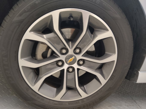 Used 2018 Chevrolet Sonic LT w/ Fun and Sun Package image 31