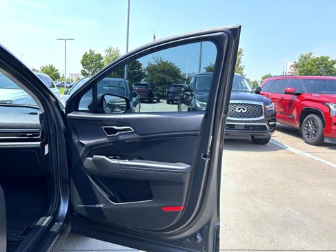 Used 2023 Kia Sportage SX Prestige image 17