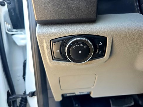 Used 2022 Ford F250 XL w/ Power Equipment Group image 20