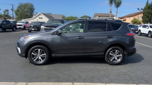 Used 2018 Toyota RAV4 XLE image 5