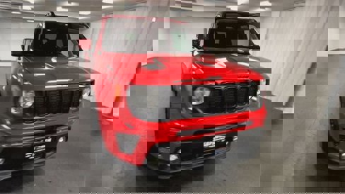 Used 2019 Jeep Renegade Altitude w/ Quick Order Package 2XM image 3