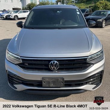 Used 2022 Volkswagen Tiguan SE R-Line image 8