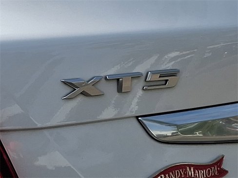Used 2019 Cadillac XT5 Luxury image 37