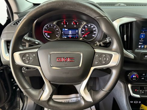 Used 2023 GMC Terrain SLE w/ Driver Convenience Package image 23