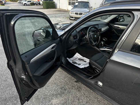 Used 2015 BMW X1 sDrive28i image 11